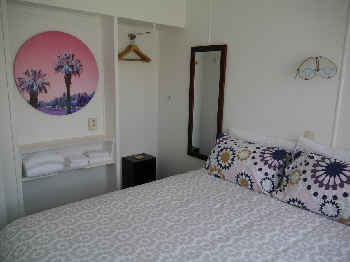 Raglan Palm Beach Motel Exteriér fotografie