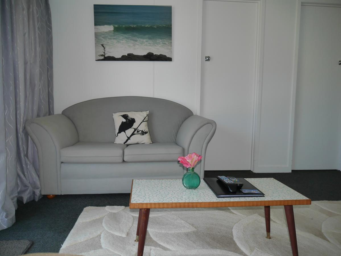 Raglan Palm Beach Motel Exteriér fotografie