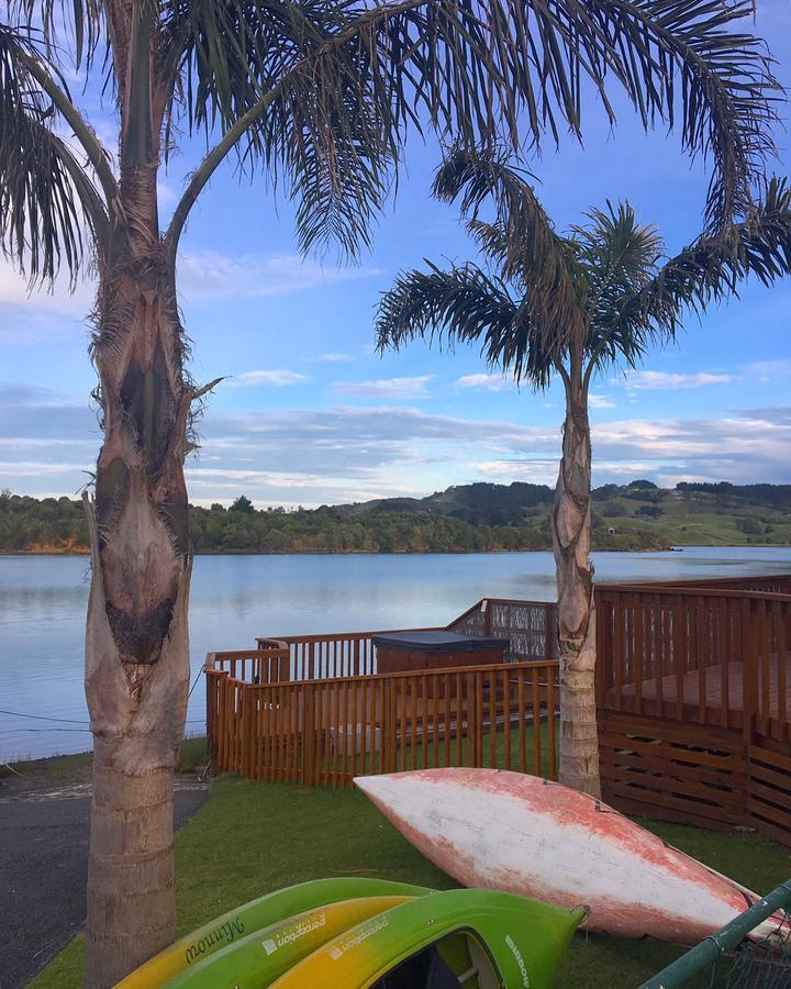 Raglan Palm Beach Motel Exteriér fotografie