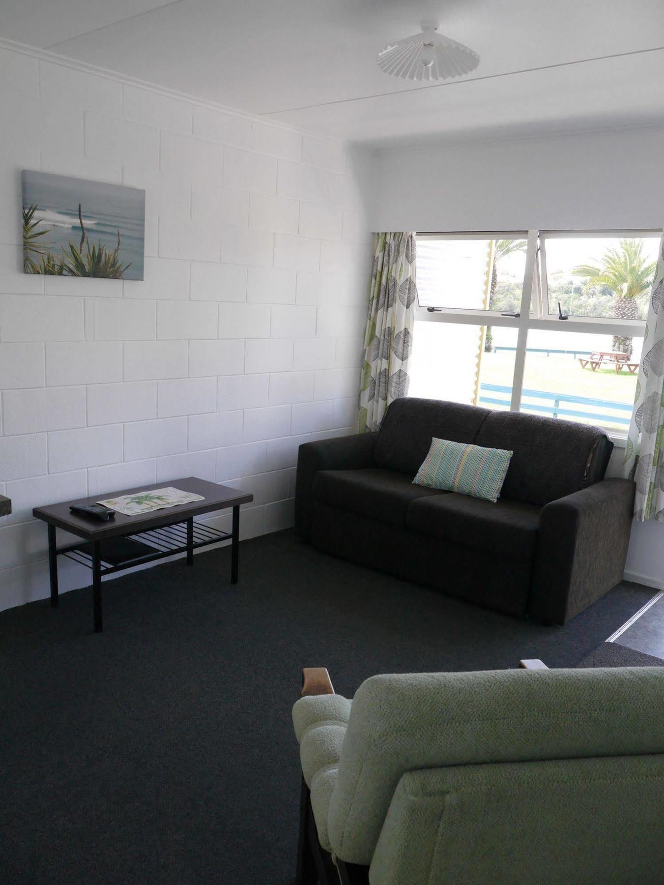 Raglan Palm Beach Motel Exteriér fotografie