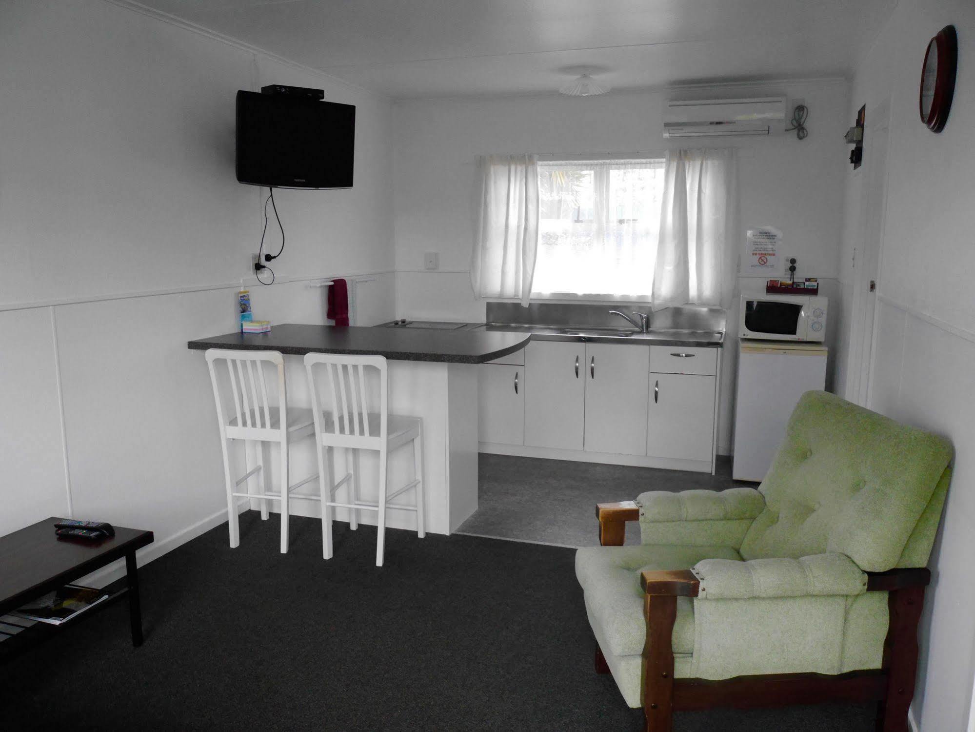 Raglan Palm Beach Motel Exteriér fotografie